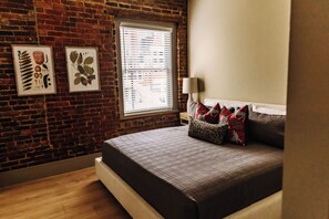 2 chambres, fer et planche Ă repasser, Wi-Fi, draps fournis