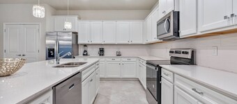 Brand NEW 10Bdrms/7Bath Luxury