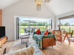 Unclassified image, 5 of 20, button