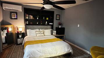 1 bedroom, iron/ironing board, travel cot, free WiFi