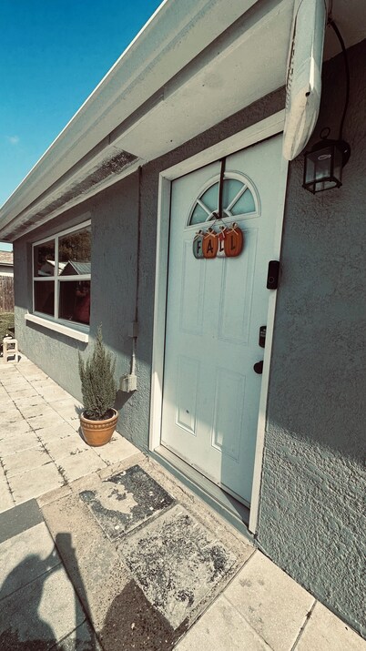 COZY STUDIO FOR COUPLES