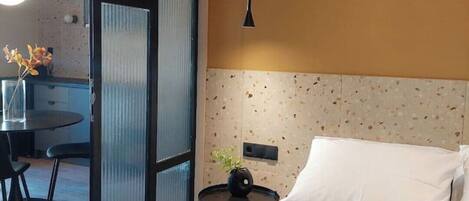 1 chambre, fer et planche à repasser, Wi-Fi