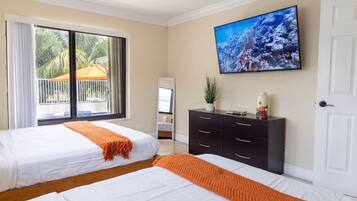 1 chambre, fer et planche à repasser, Wi-Fi gratuit, draps fournis