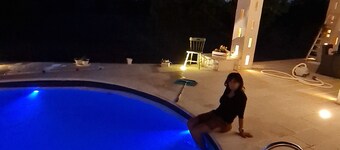 Stunning exclusive Villa with Pool surrounded by nature, pets allowed