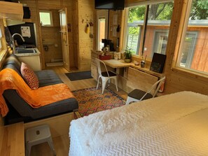 1 chambre, bureau, fer et planche Ă repasser, Wi-Fi gratuit