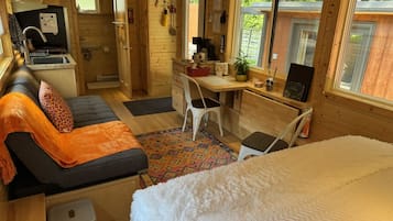 1 Schlafzimmer, Schreibtisch, Bügeleisen/Bügelbrett, kostenloses WLAN