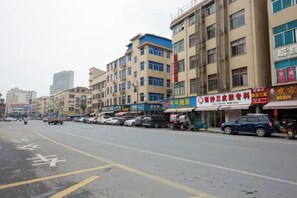 Unclassified image, 5 of 17, button - Hengdian World Studios Star Hotel Wansheng Building (Pedestrian Street) (Dongyang)