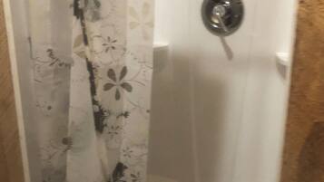 Towels, soap, shampoo, toilet paper