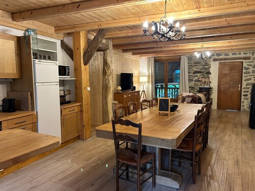 Charming 3-bedroom farmhouse in French Alps for Ski, Cycle and family vacations