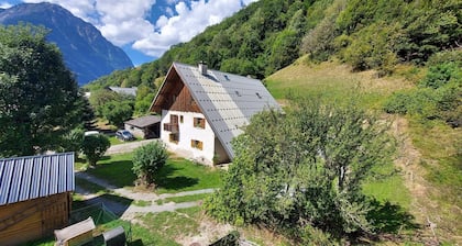 Charming 3-bedroom farmhouse in French Alps for Ski, Cycle and family vacations