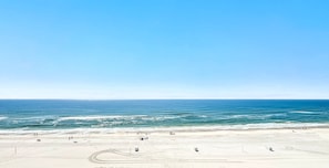 Am Strand, Liegestühle