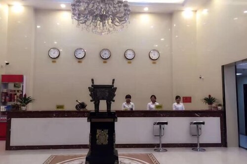 Youyichun Business Hotel