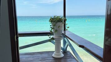 Chambre Double Deluxe, balcon, vue mer | Terrasse/Patio