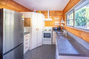 冰箱、微波炉、洗碗机、茶具/咖啡用具