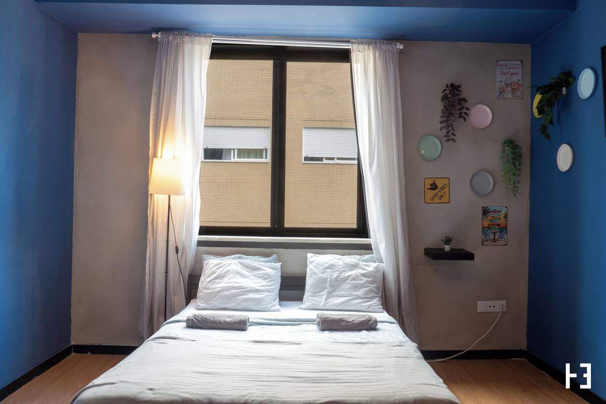 Comfort Room, 1 Double Bed, City View