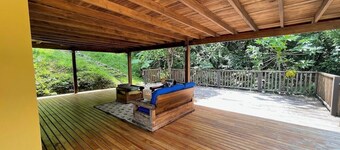 6Bdrm/7Bath Rainforest Oceanview Lux Estate Walking Distance to Downtown Uvita!