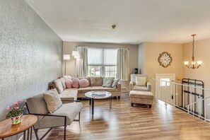 TV - 5 Mi to Downtown Harrisburg - Family Home! (Harrisburg)