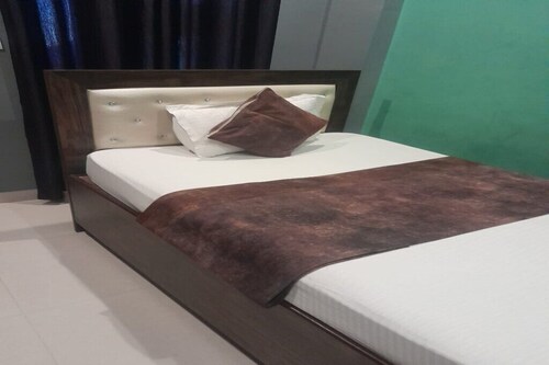 For your comfort, for your safety, we open our building day and night         