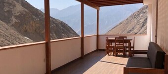 Private 1 bedroom and 1 bathroom apartment with private entrance and private terrace and free Wi-Fi