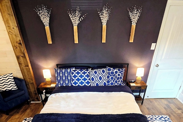 2 Schlafzimmer, Schreibtisch, kostenloses WLAN, Bettwäsche