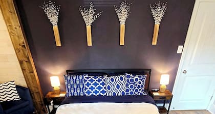 Historic Cozy Apartment 1 Bedroom In Peaceful Boonville