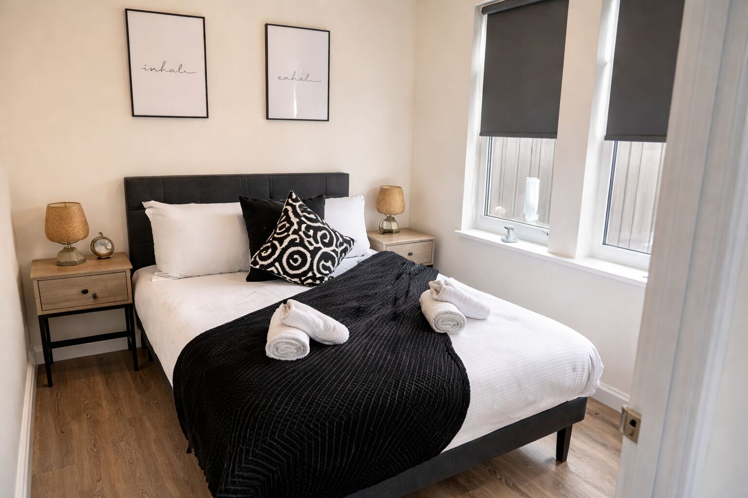 Central Swindon - 1 Bed Flat, Modern Free Parking - Swindon