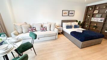 1 bedroom, iron/ironing board, free WiFi, bed sheets