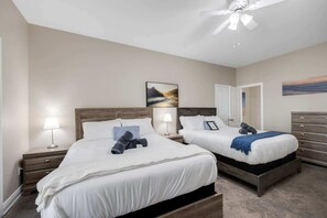 6 bedrooms, iron/ironing board, free WiFi, bed sheets