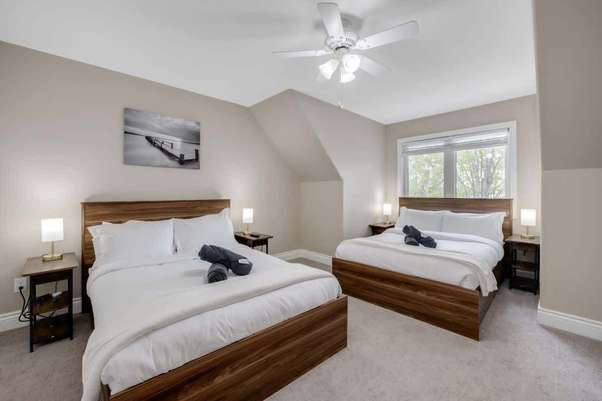 6 chambres, fer et planche à repasser, Wi-Fi gratuit, draps fournis