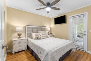 3 bedrooms, iron/ironing board, free WiFi, bed sheets - Sand Castle Dream! 10 Min to Publix Sports Complex (Panama City)