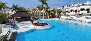 Ulkouima-allas, lämmitetty uima-allas