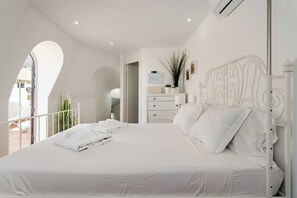 3 makuuhuonetta, silitysrauta/-lauta, vauvan matkasänky, ilmainen Wi-Fi