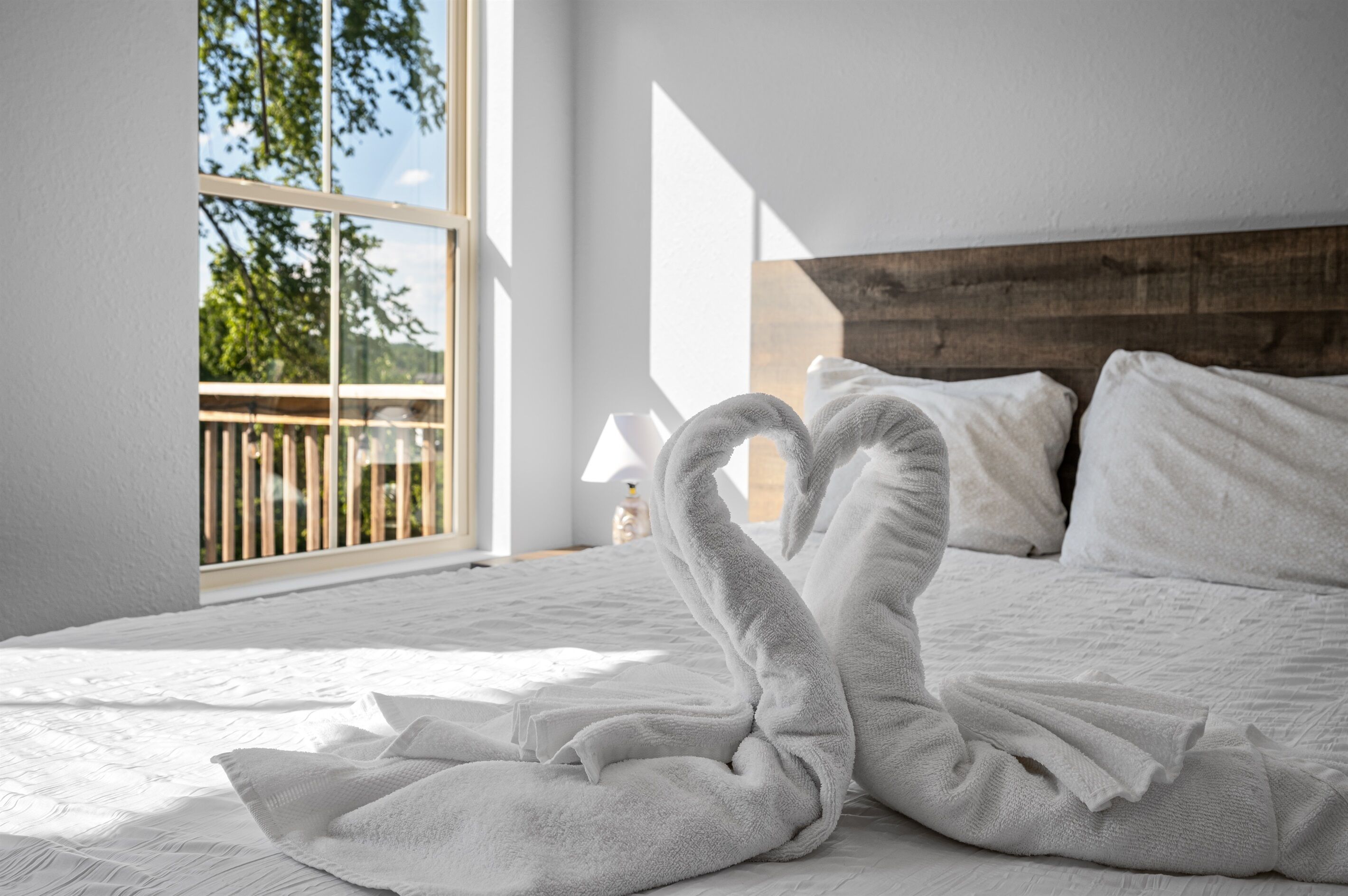 4 bedrooms, desk, iron/ironing board, free WiFi