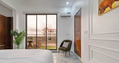 luxurious 2 bedroom in Ikate phase one
