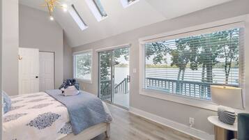 4 chambres, fer et planche à repasser, Wi-Fi gratuit, draps fournis