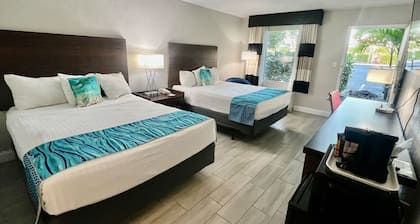 Cozy hotel suite beach style