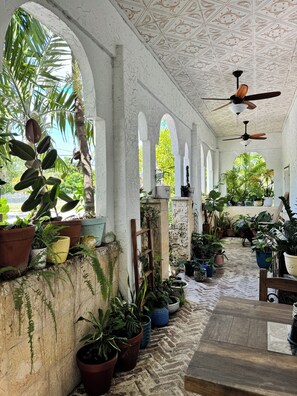 Restauration extérieure