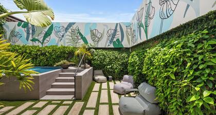 The Weekender by Otium