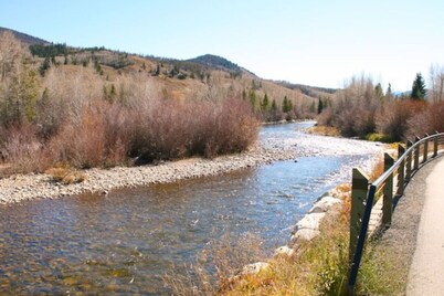 Riverside Retreat w/ Private Hot Tub & Mountain Views