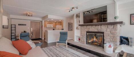 Smart-tv en een open haard