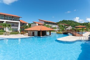 Villa | Pool | Outdoor pool - Paraíso C3Suit Cond Meridional Carneiros (Tamandaré)