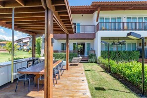 Villa | Utendørsservering