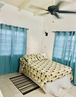 3 chambres, bureau, fer et planche à repasser, Wi-Fi