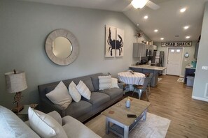 living to kitchen room
