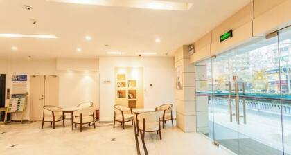 Home Inn (Hangzhou West Lake Hefang Street)