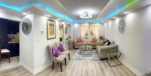 Super Luxury House with 3 Bedrooms, 1-1/2 Washrooms, Basement and Free Parking