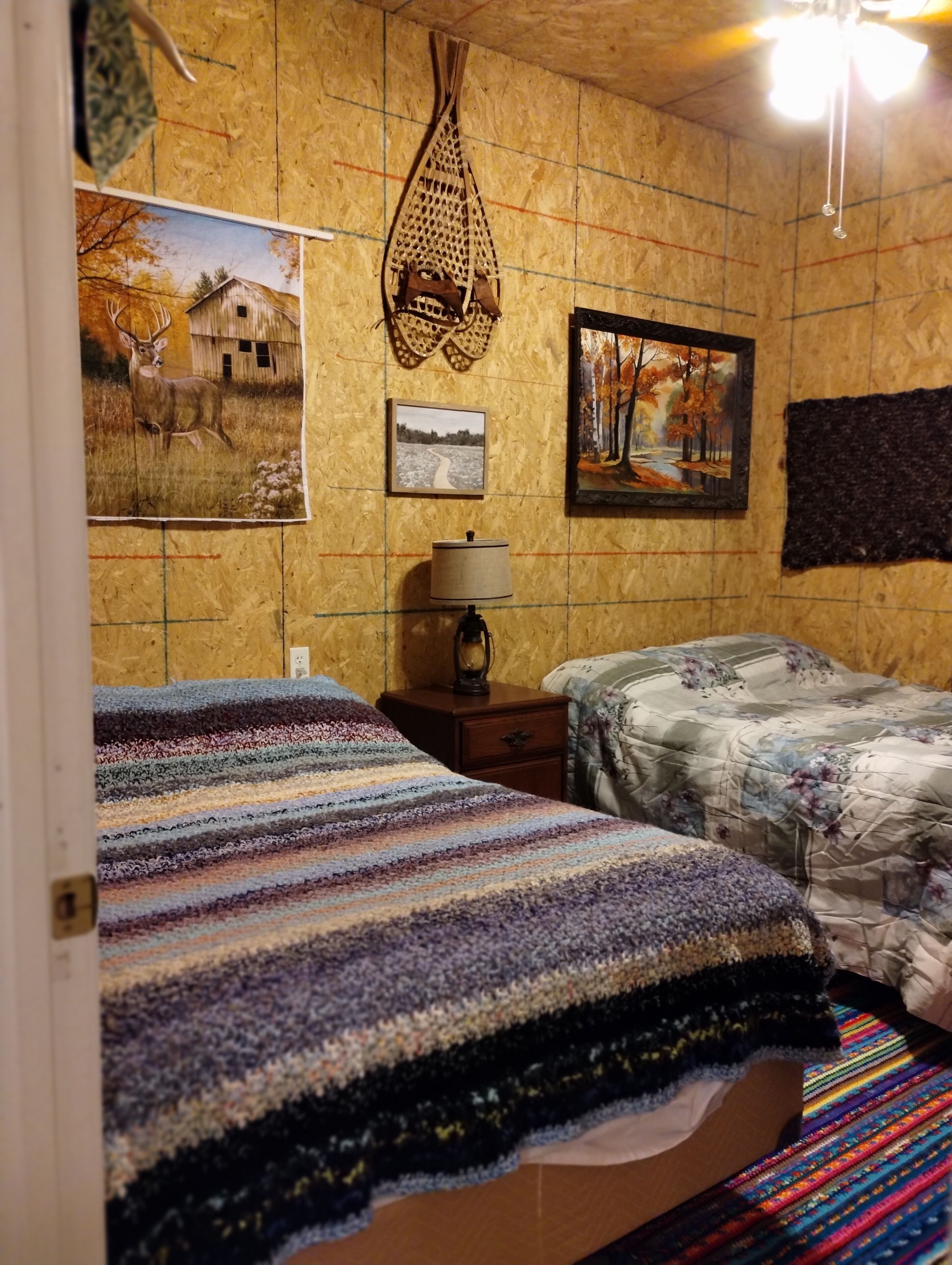 2 bedrooms, bed sheets