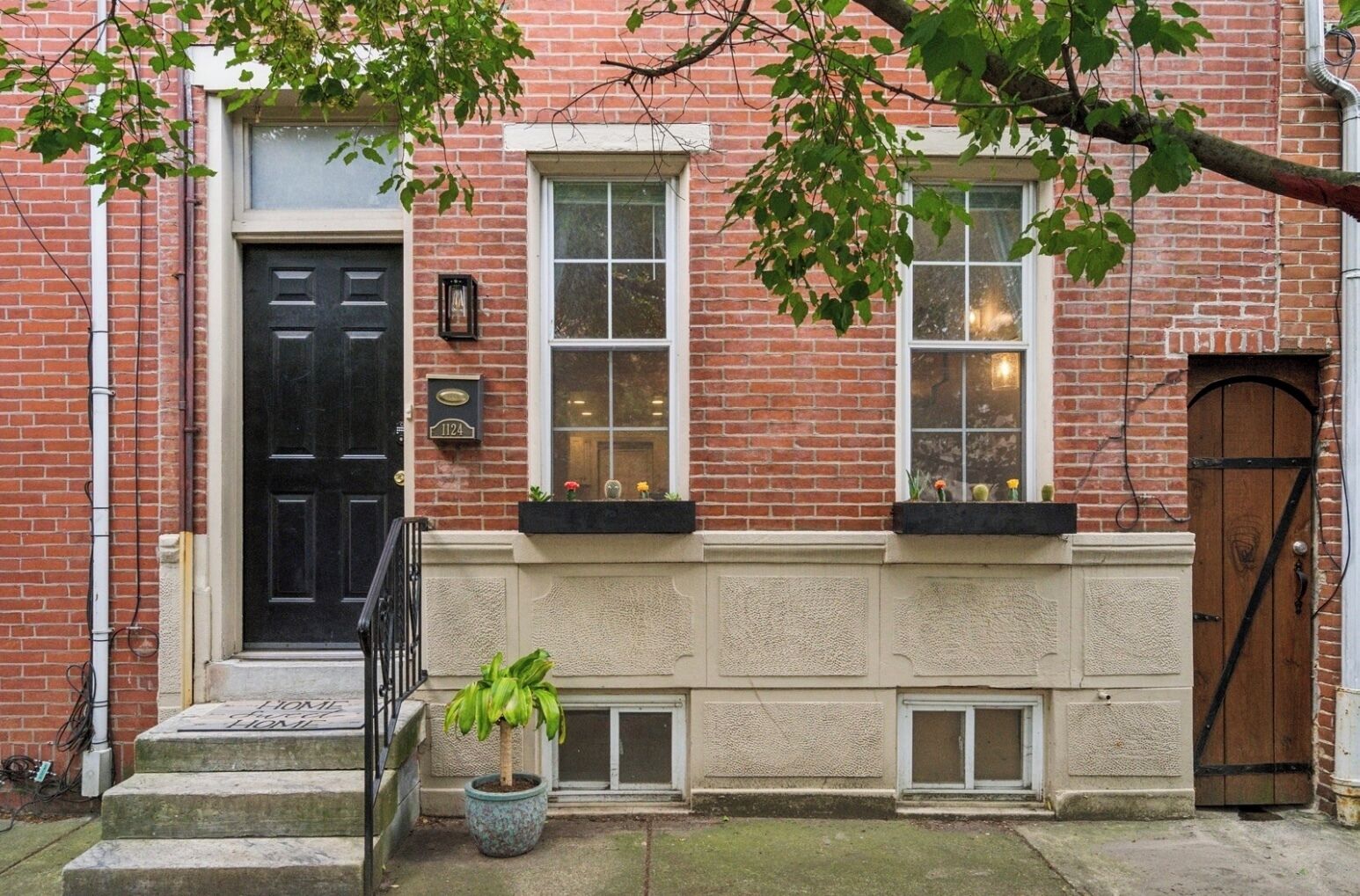 The Prime is an ideal retreat situated in the heart of Center City Philadelphia