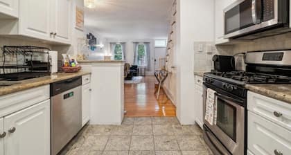 The Prime is an ideal retreat situated in the heart of Center City Philadelphia