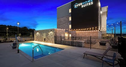 Everhome Suites Fayetteville near Fort Bragg